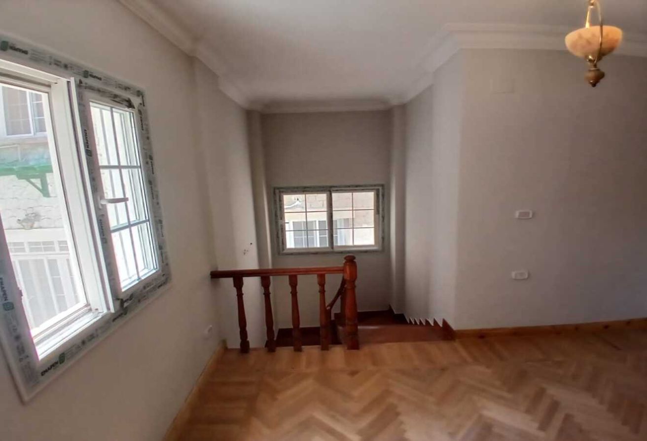 1a25be41-0873-4061-8641-22fc41e296fc