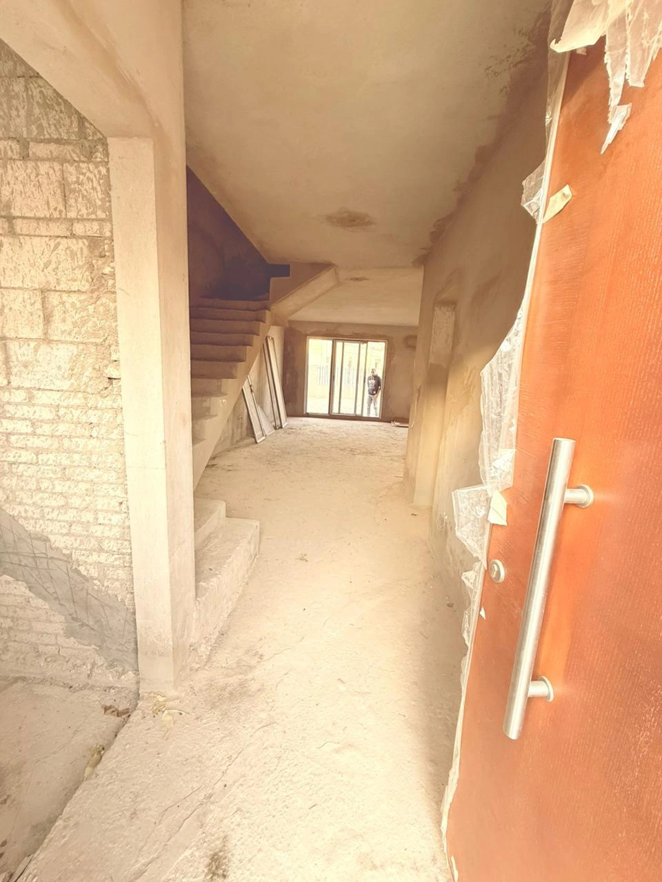 Maid's and nanny room off the kitchen in the SODIC VYE townhouse ground floor